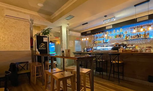 EL CANELAZO GIN BAR RESTAURANTE 